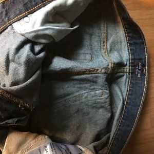 Adam Levine men’s jeans